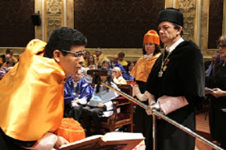 Tesis sobresaliente de profesor1